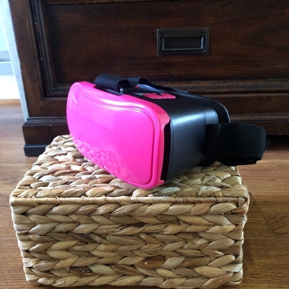 Cellphone VR Goggles - Picture 1 of 9